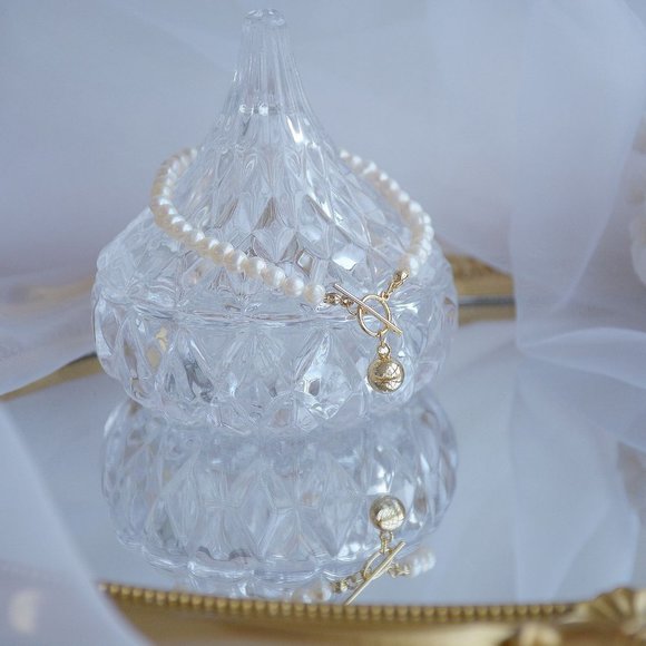 NEW 14K Gold Plated Pearl Toggle Bead Necklace - Picture 4 of 7